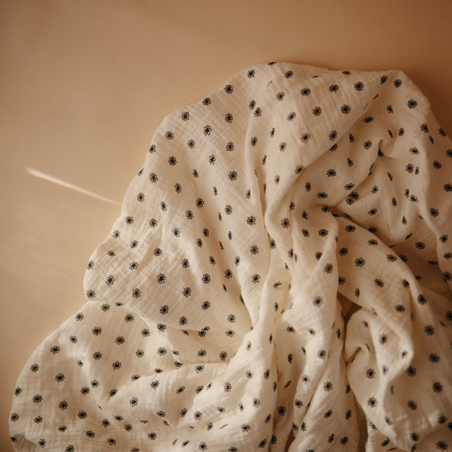 Mushie Organic Cotton Muslin Swaddle Blanket