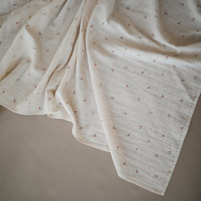 Mushie Organic Cotton Muslin Swaddle Blanket