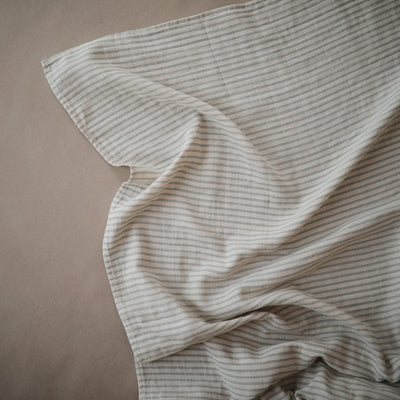 Mushie Organic Cotton Muslin Swaddle Blanket