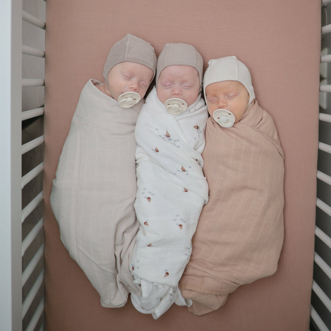 Mushie Organic Cotton Muslin Swaddle Blanket