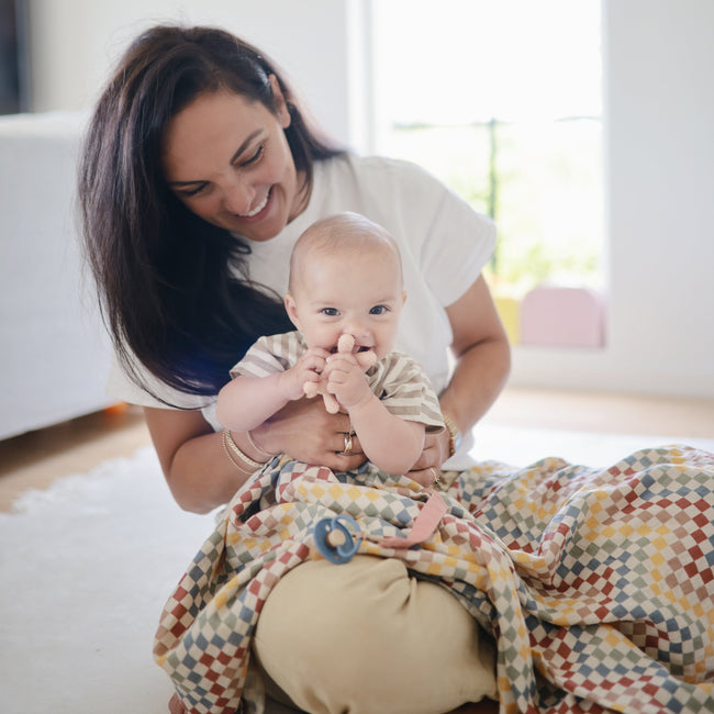 Mushie Organic Cotton Muslin Swaddle Blanket